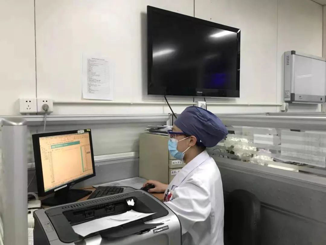 「应急管理部」最美“逆行者”：携手奋斗在＂战疫＂一线的森林消防＂夫妻档＂