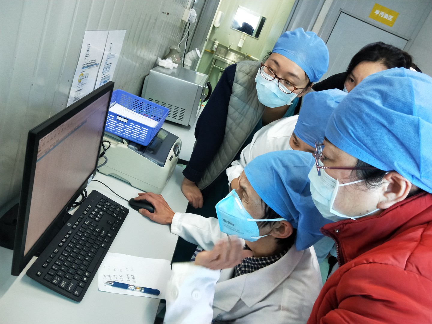 「文汇报」对疑似新冠肺炎患者如何开展早期干预？市十医院探索新方案：氢氧疗+菌疗