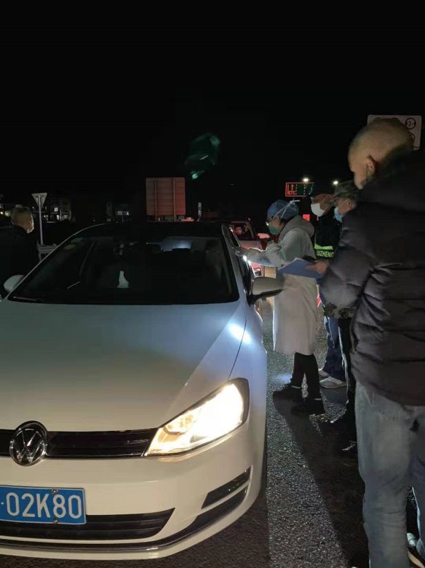 「共青团中央」返乡大学生团员们，请到社区（村）报到！