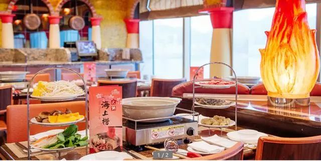 #环球网#公海漂泊第19天！邮轮检疫官中招！湖北女孩崩溃：每天都在煎熬