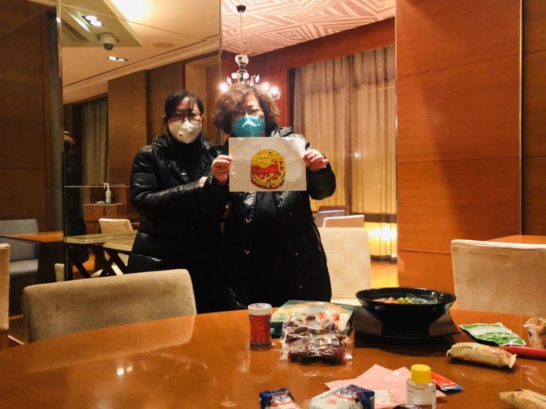 「健康中国」【你有多美】一个令人落泪的“纸蛋糕”——中日医院国家援鄂医疗队日记