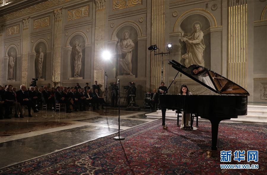 「新华网」通讯：“疫情是我们共同的敌人”——记意大利总统府一场特别的音乐会