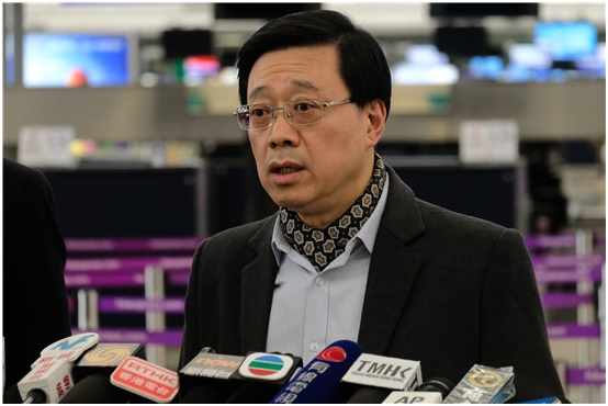 香港保安局局长:将派2班包机接"钻石公主号"游轮上港人返港