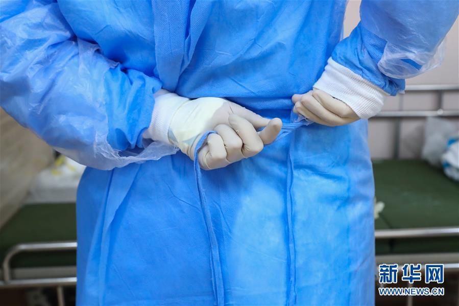 "让穿脱防护服形成肌肉记忆"