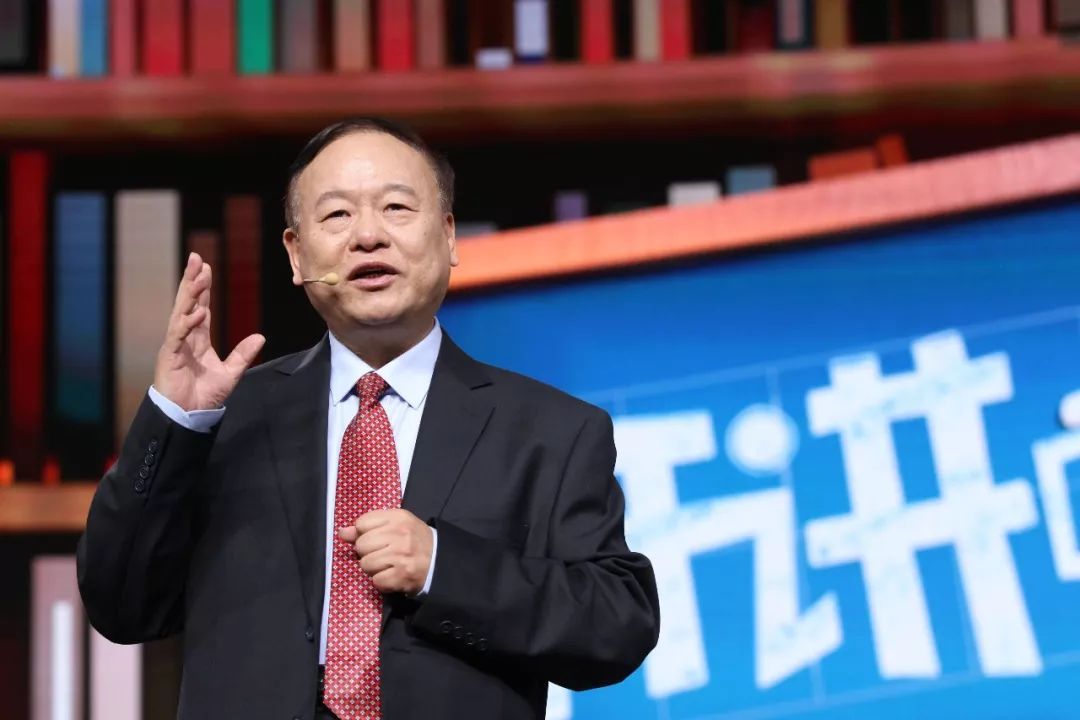 北大新晋院士张继平央视开讲