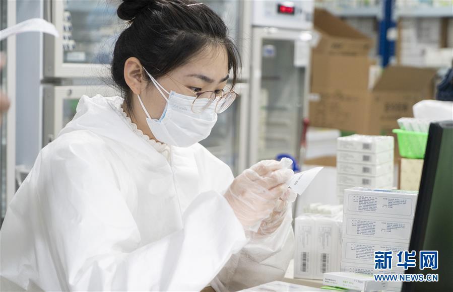 探访武汉慢病重症药店:取药员每日人均拿药3万盒