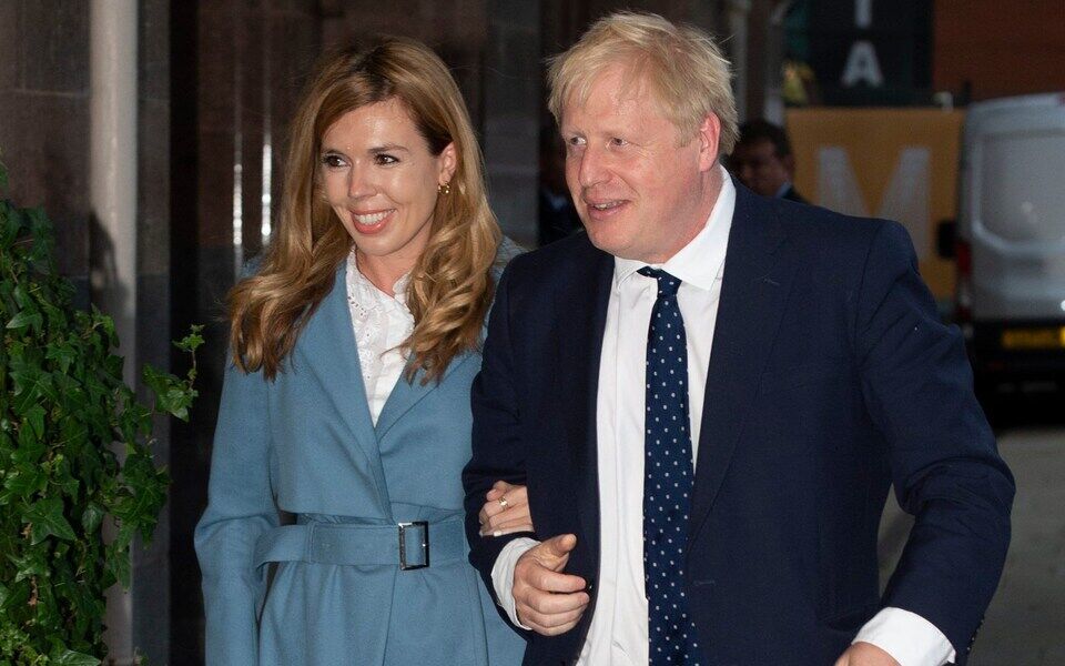 英国首相@约翰逊宣布订婚，将成近200年来首位在任内结婚的英国首相