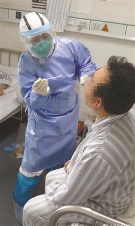 防护服：北京市普仁医院的疫中一月：14张病床一度全部满员