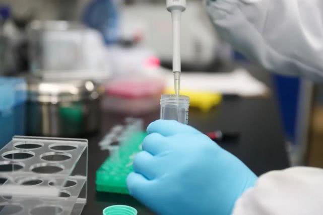 问题疫苗@新冠疫苗研发为何这么“慢”?专家:18个月已经很快了