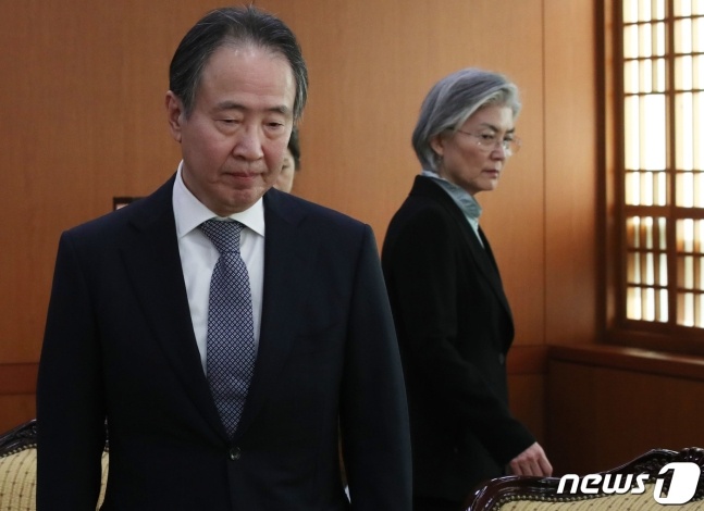 [国际社会]韩国外长召见日本大使 抗议日方加强入境管制