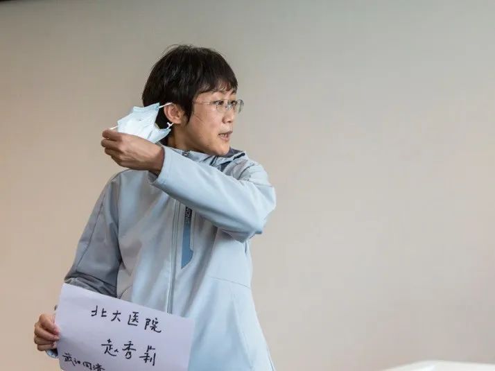 [疫情]今天，我想看看口罩背后的你