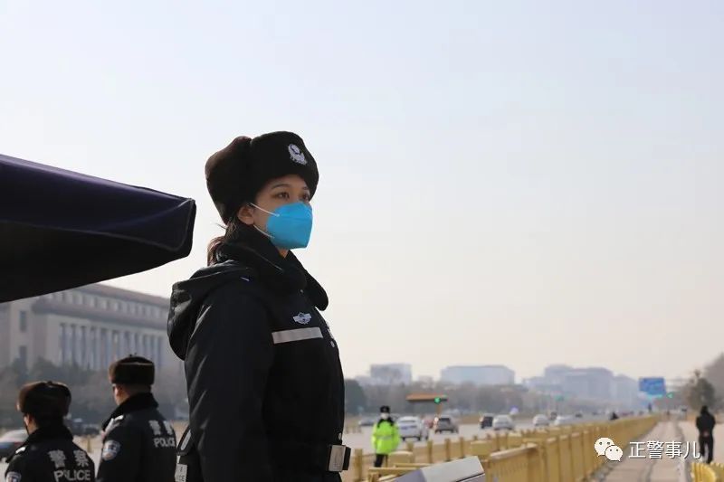 [女警]亲测警告！别轻易惹女警，因为……