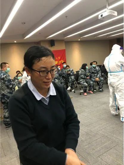 [姜华]【你有多美】笑对“红区”的“呼吸三姐妹”