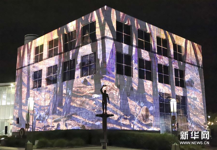 堪培拉■澳大利亚首都堪培拉举行2020年灯光秀