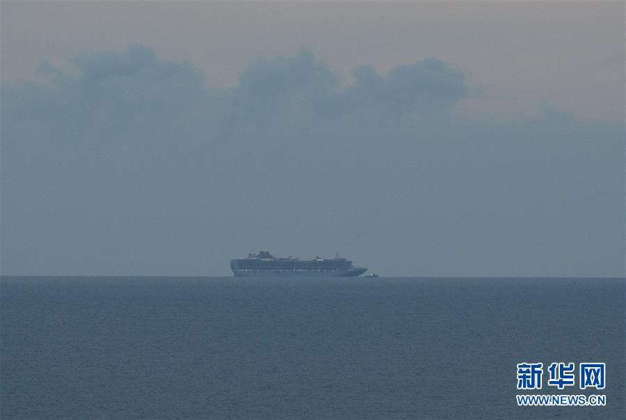 公主邮轮▲发生新冠疫情的“至尊公主”号邮轮抵达旧金山附近海域