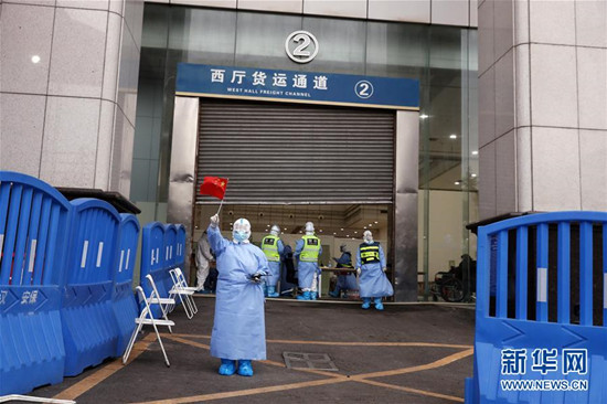 「疫情」外国专家：中国疫情信息和数据公开透明 充分展现大国担当