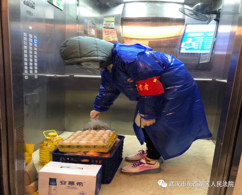 武汉生活：谁说九零后“稚嫩”？危难时刻一样像战士丨武汉一日