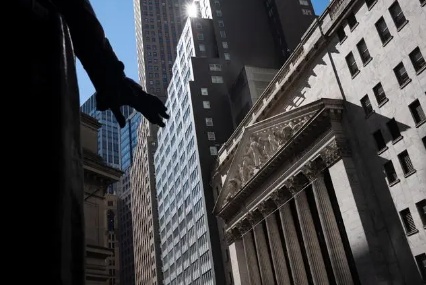 美股▲欧洲股市全线下跌，美股开盘6分钟后熔断