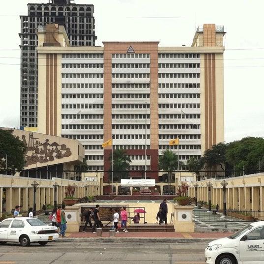 「央视新闻」菲律宾大马尼拉地区奎松市宣布进入灾难状态