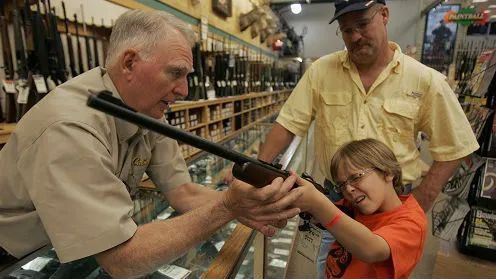 外媒中国■外媒关注中国发表《2019年美国侵犯人权报告》 揭露美虚伪嘴脸