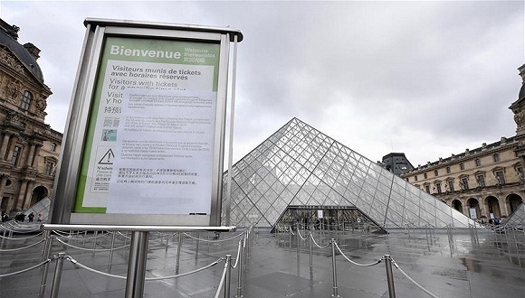 「公共场所」法国进入防疫“最高阶段”,关闭所有“非必需”公共场所