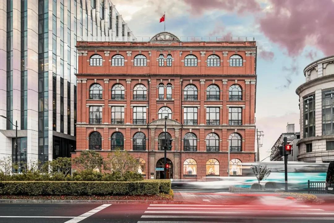 外滩22号成危房这里原是太古洋行大楼