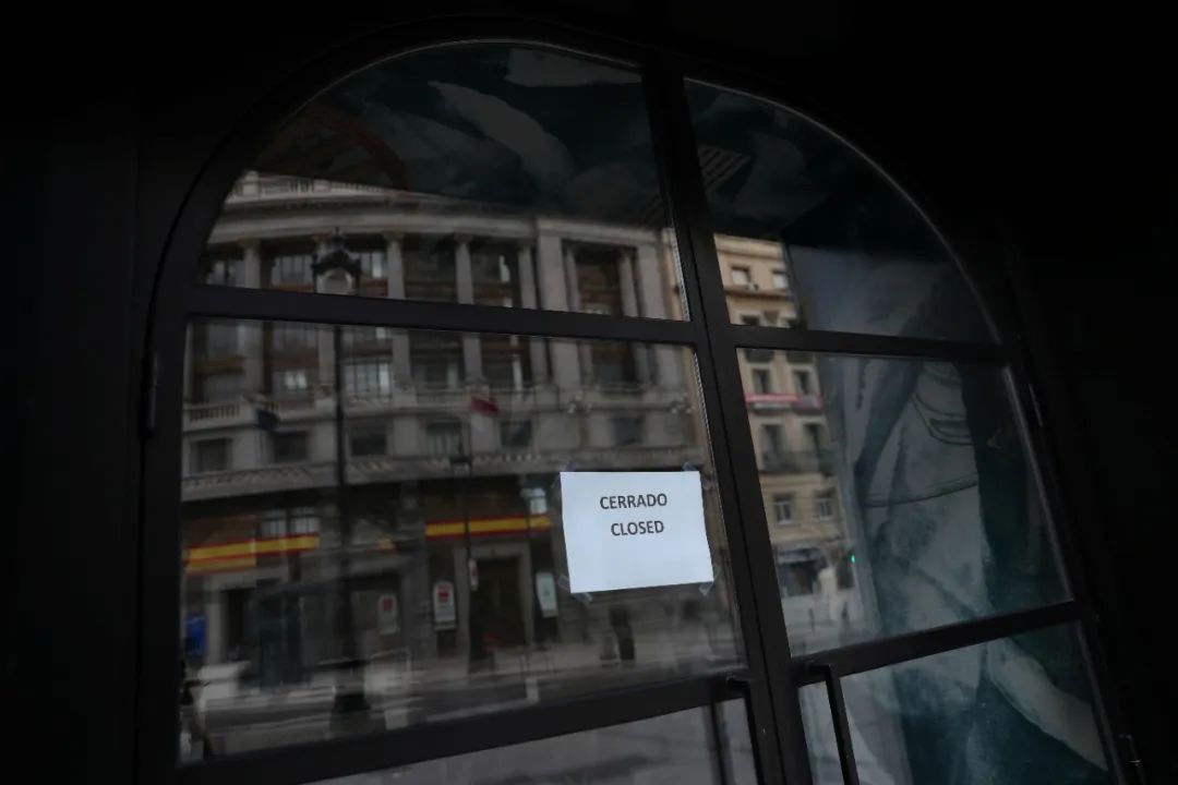 『马德里』直击 | 西班牙 “封城”首日，马德里的黄昏静悄悄