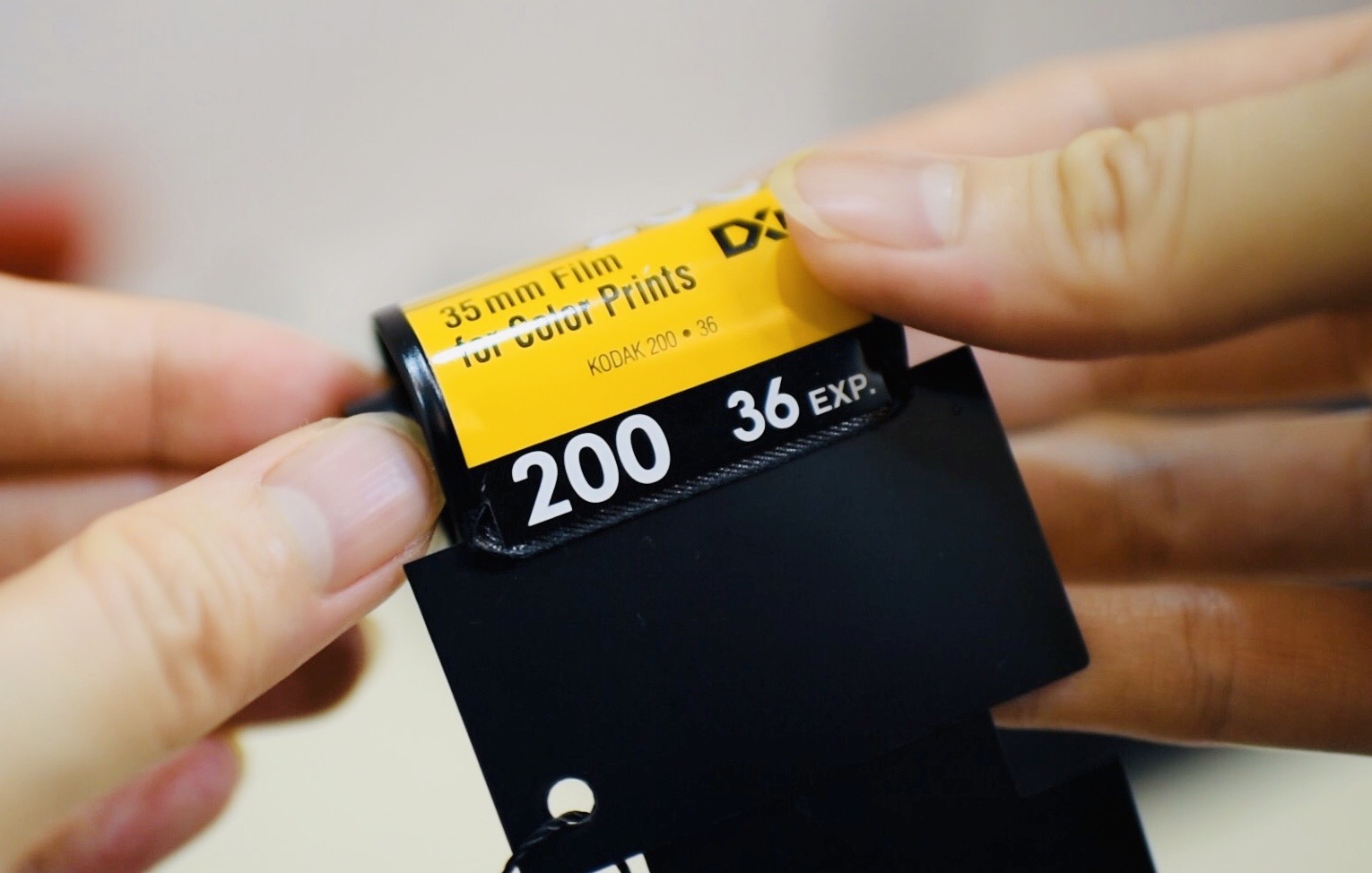 亲手冲洗胶卷是我在数码时代对情怀的续杯