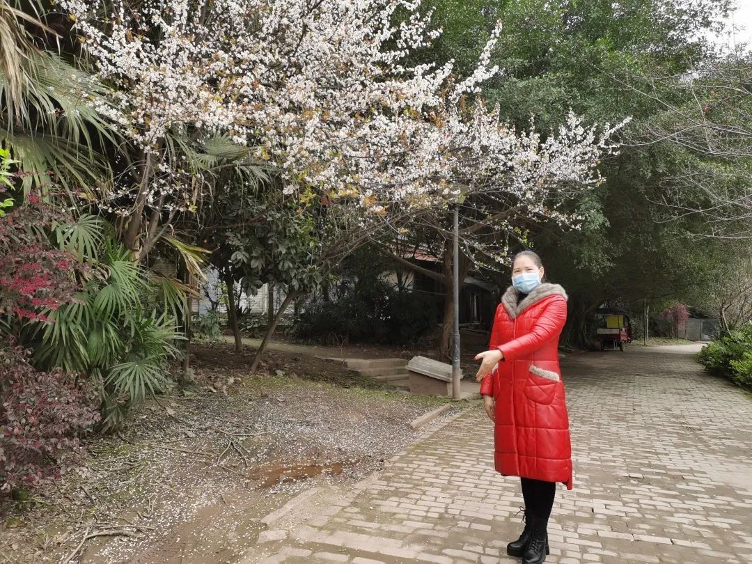 「社会」这组一线队员与家人的隔空照，实在有点甜！