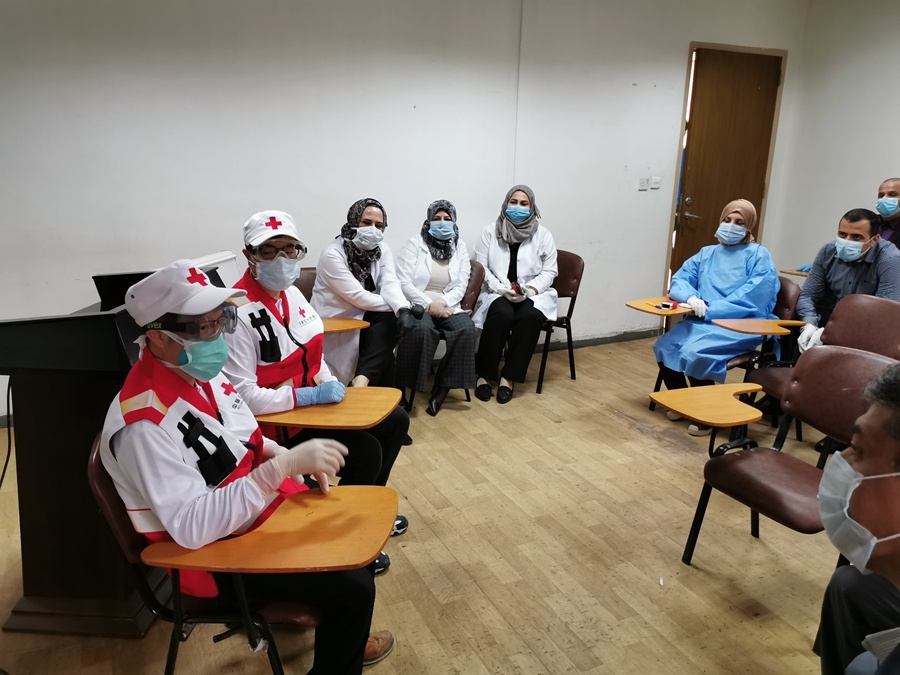 「钟南山」专访中国赴伊拉克专家团：援建核酸检测实验室 钟南山邮件提供支持