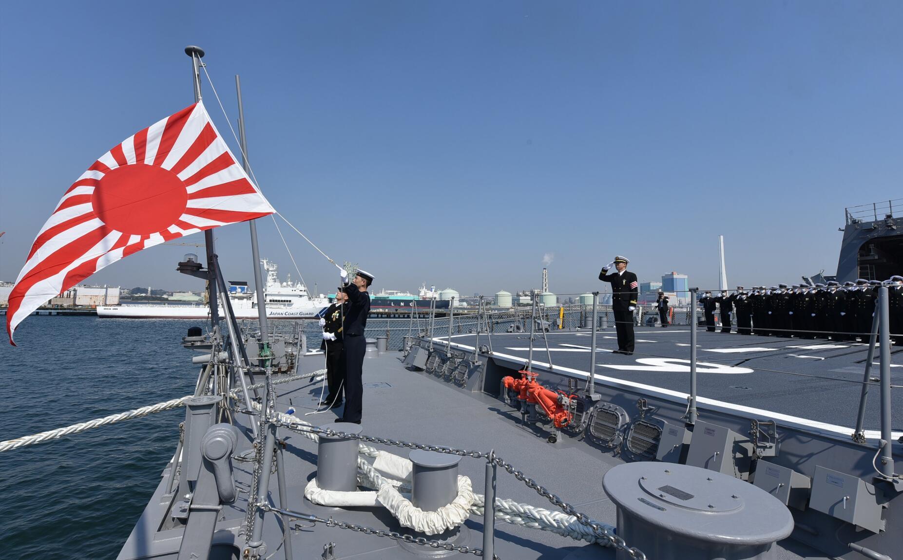 #日本驱逐舰#日本“万吨大驱”正式入列 防卫相亲自出席仪式
