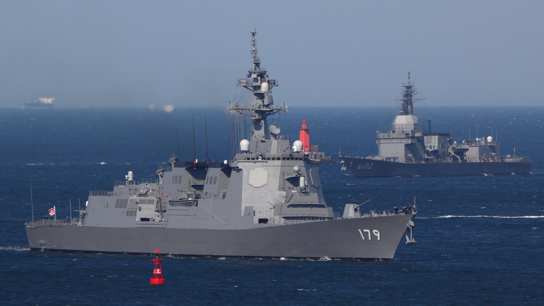 #日本驱逐舰#日本“万吨大驱”正式入列 防卫相亲自出席仪式