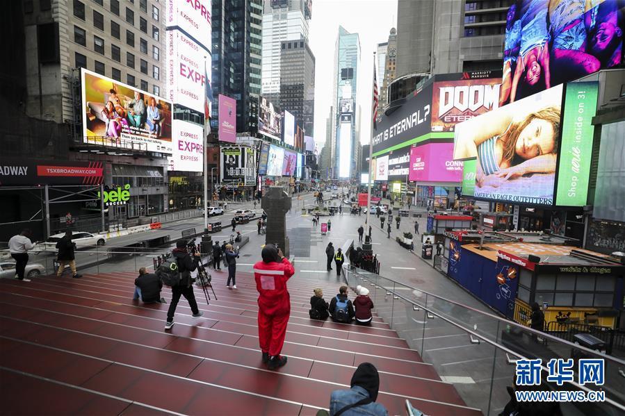 【肺炎】美国新冠肺炎病例数突破一万例 纽约曼哈顿一片冷清