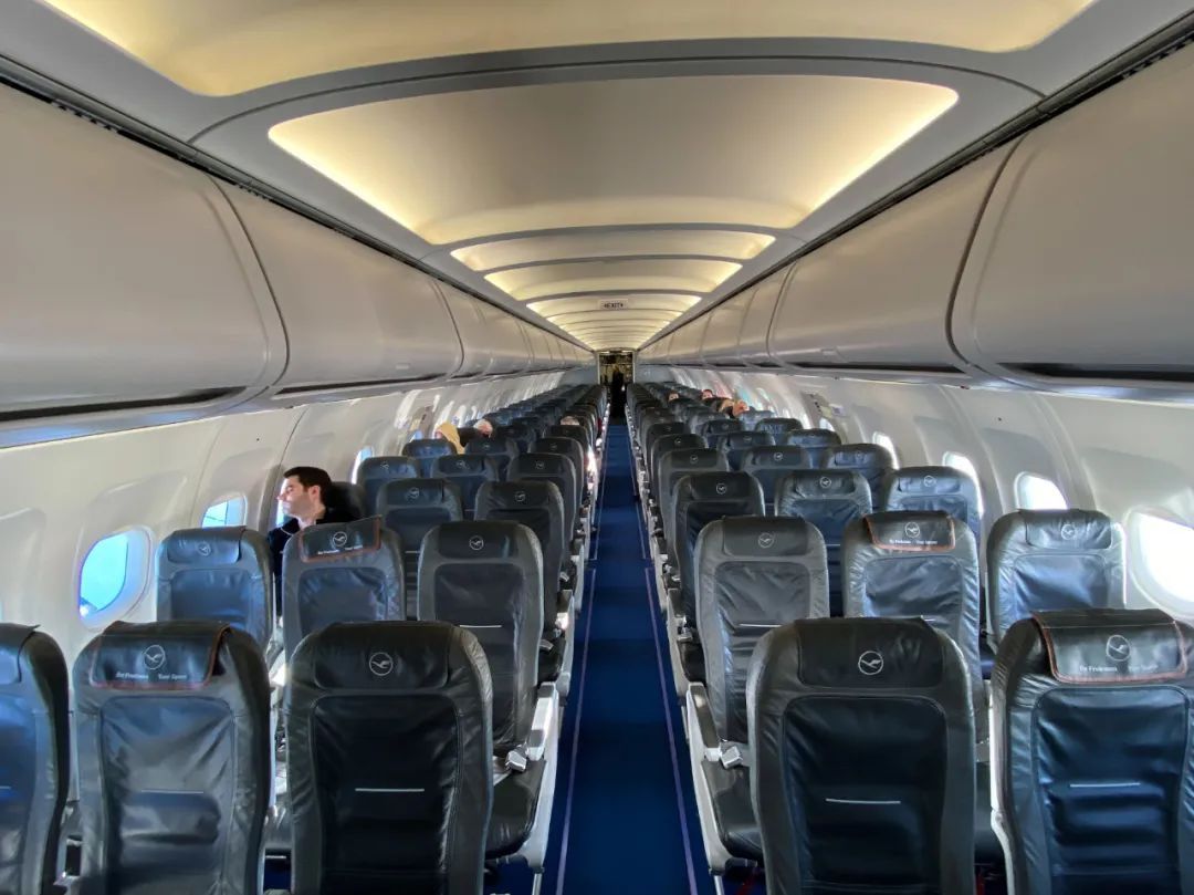 「巴伦西亚」疫情阴影下，西班牙暂停了80年未中断的传统节日