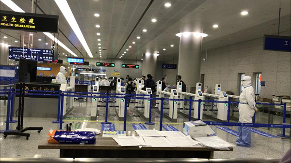 「疫情」美国疫情加剧下的中国留学生:聚集活动取消,学校改上网课