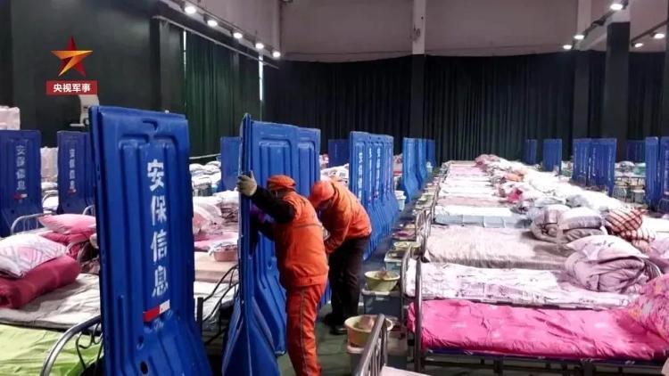 『社会』送你出征，接你回家！这些老兵的身影令人肃然起敬