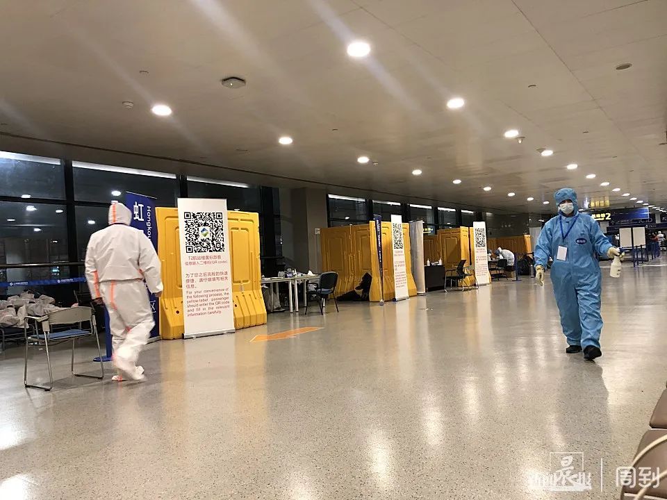 #留学#女留学生辗转26小时入境是添乱？网友：听妈妈的话，欢迎回家