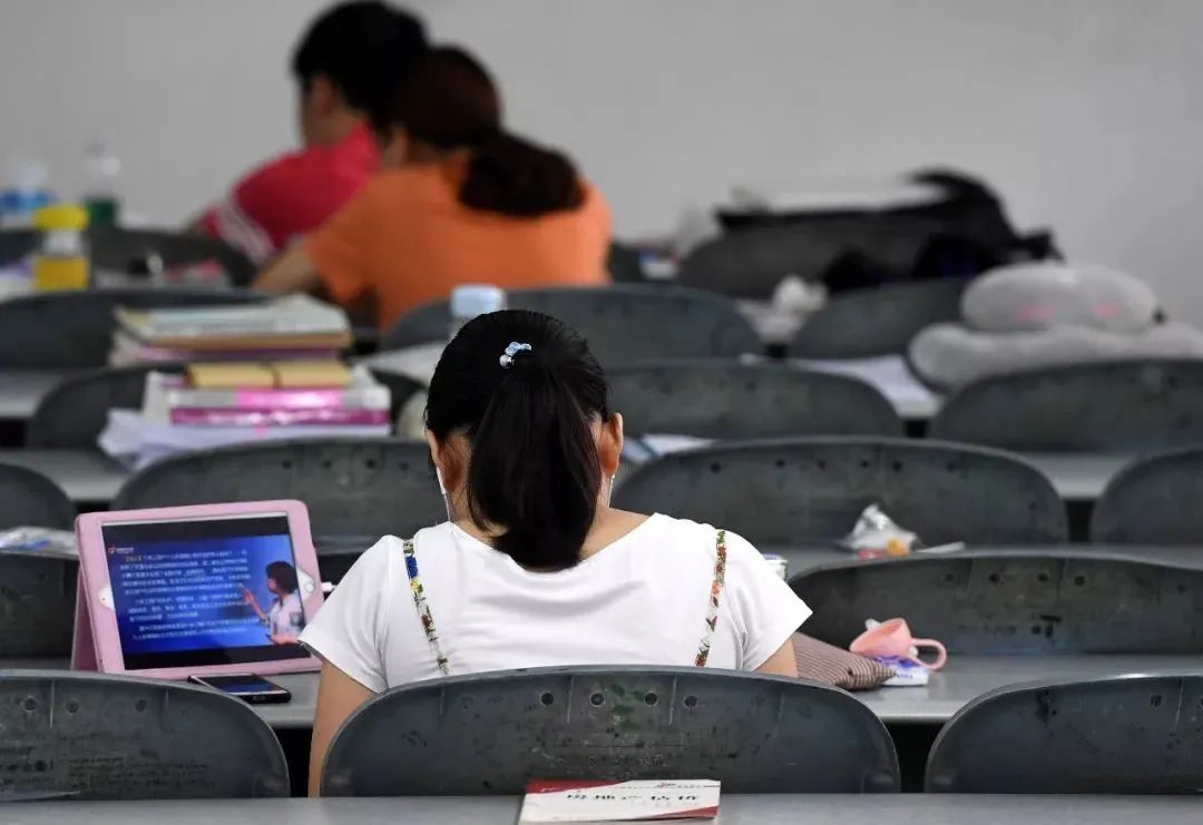 【大学】扩招！扩招！有关毕业生，两部门今天公布重磅消息！