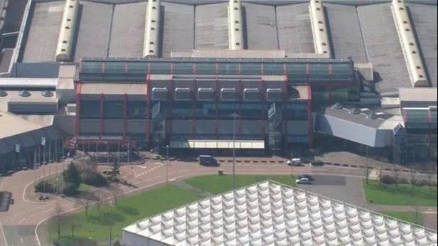 「疫情」确诊数逼近2万，死亡破千！英国：死亡病例控制在2万以下就是好结果