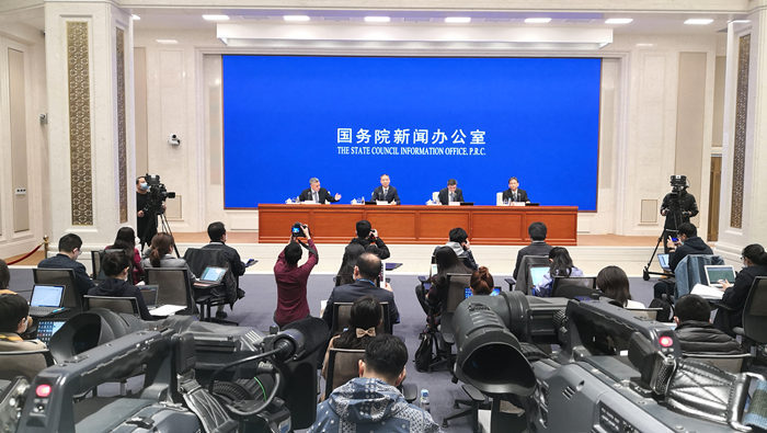 #疫情#工信部:疫情对我国工业经济的影响是阶段性的、可控的