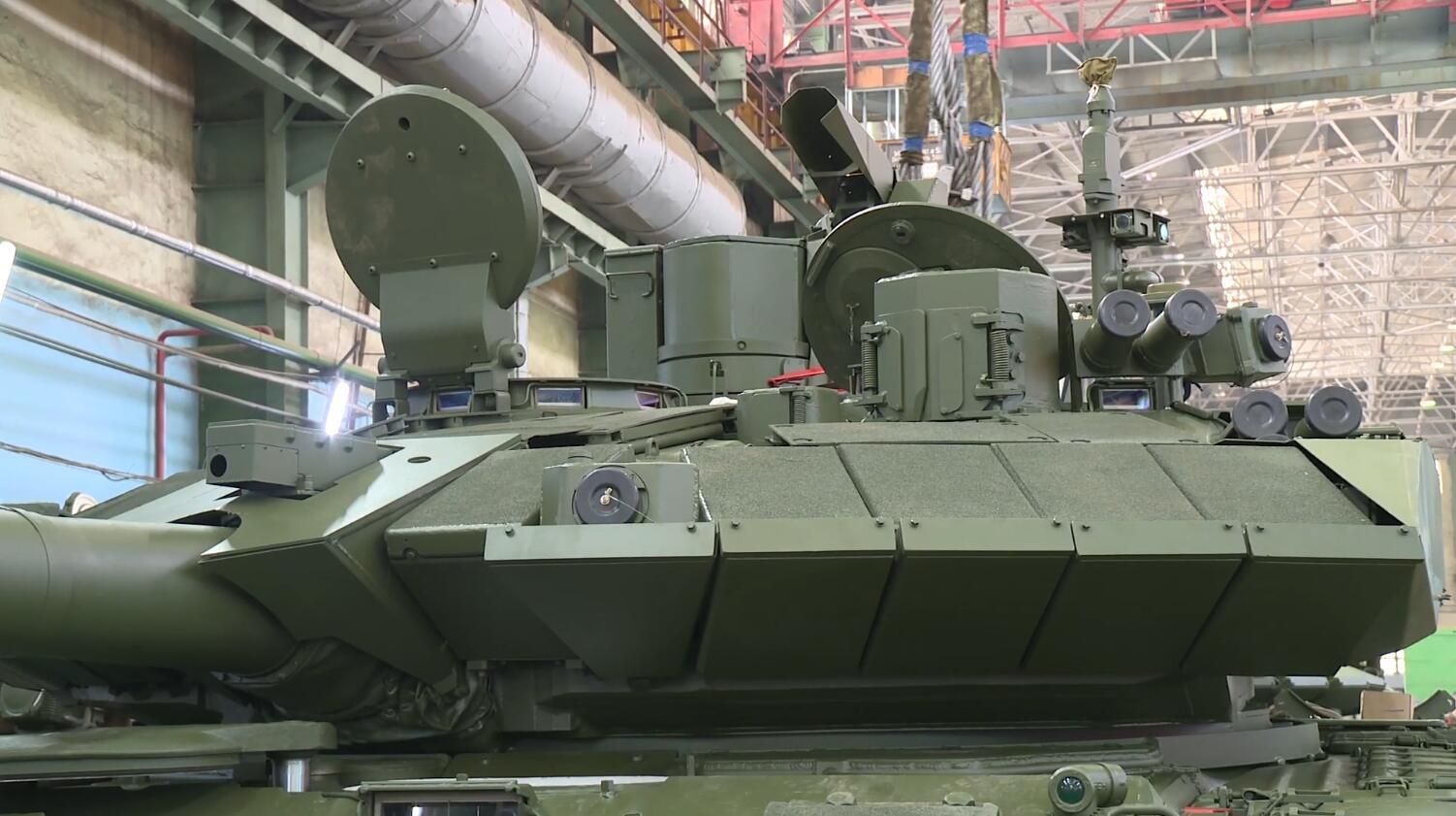 军事▲T-90M坦克今年将正式交付俄军 生产线曝光