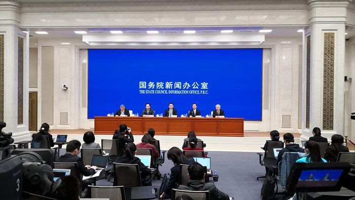 『国内宏观』今年1—2月全国减税降费4027亿元，这个数据该这么看