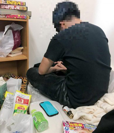 「啃老族」四五十岁依然单身无业 日本57万家庭在养中年啃老族