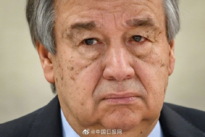 【联合国秘书长】联合国秘书长呼吁所有人团结一致：新冠疫情是二战以来人类面临的最严重全球危机