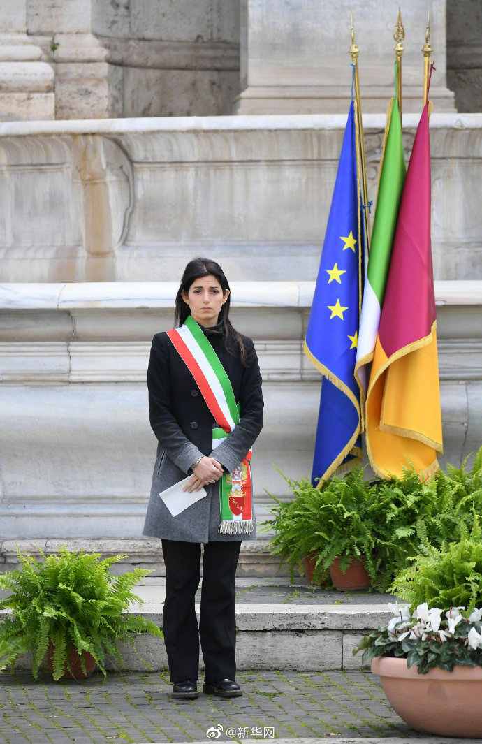 #肺炎#意大利为新冠肺炎逝世者降半旗