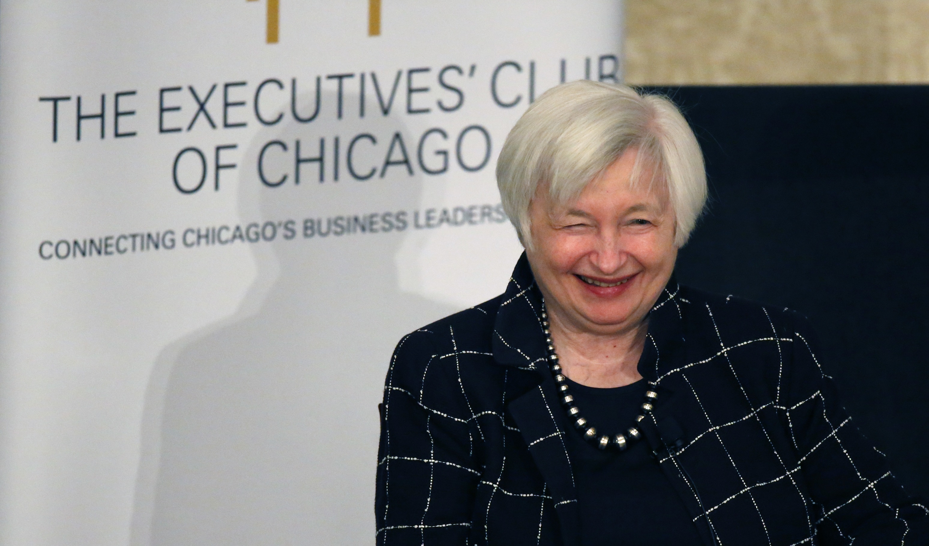 美联储@美联储前主席耶伦警告：受疫情影响，美国经济或陷入“持续衰退”