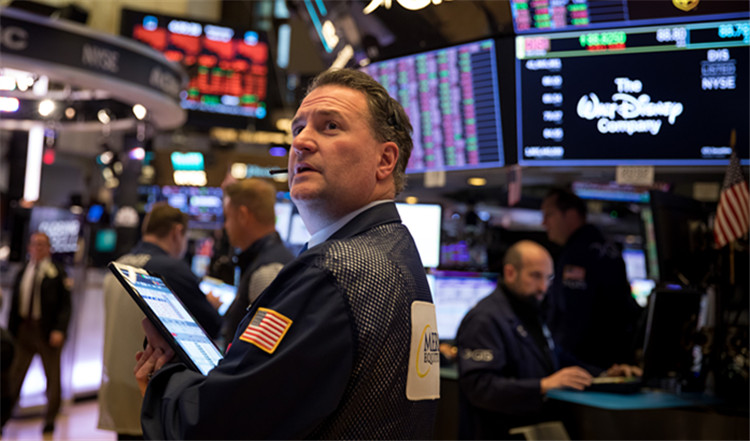 美联储@美联储前主席耶伦警告：受疫情影响，美国经济或陷入“持续衰退”