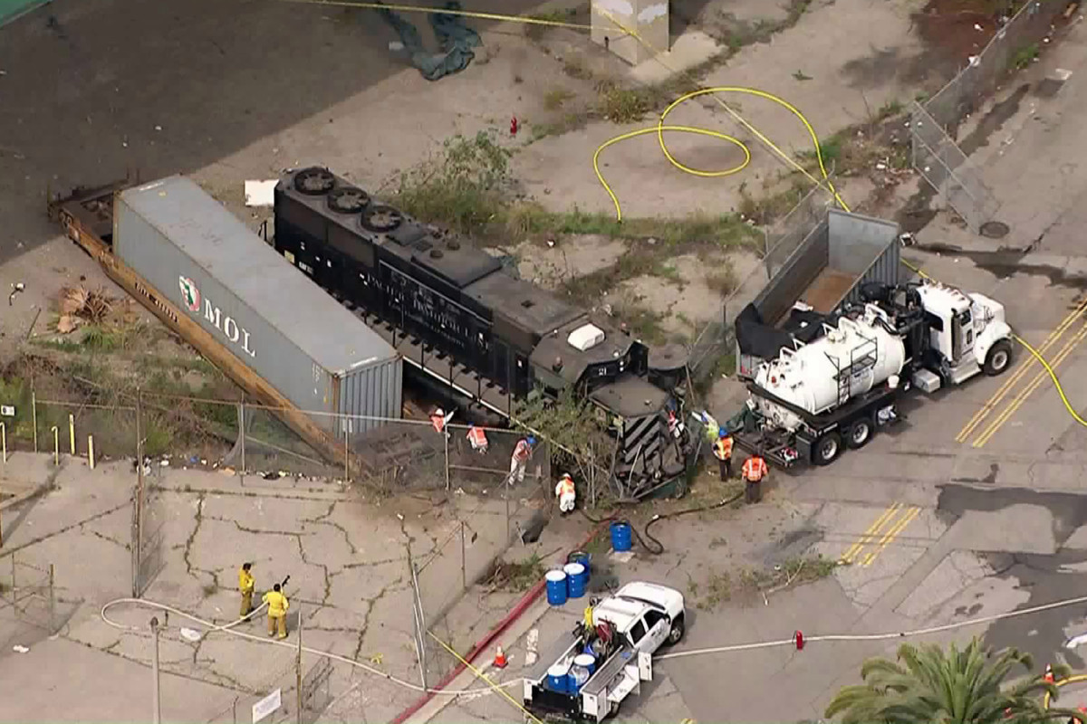 『医疗』美国加州一男子企图驾驶火车撞击“仁慈”号医疗船