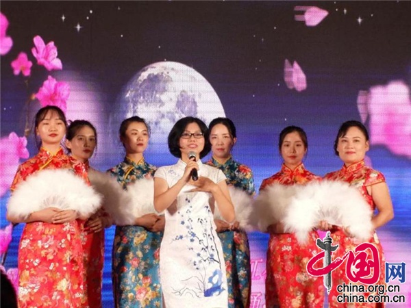 『自闭症』失去自我的自闭症患儿母亲:365天里属于我的最多10小时