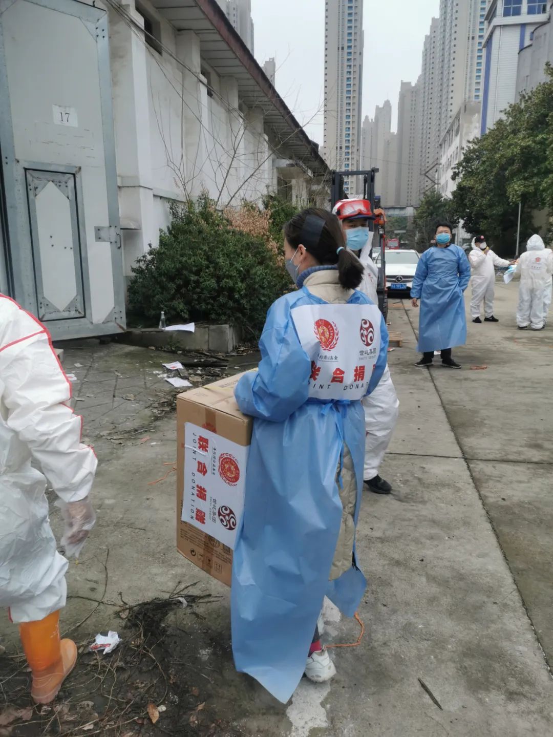 『』首批新冠疫苗志愿者已出院：身体一切正常